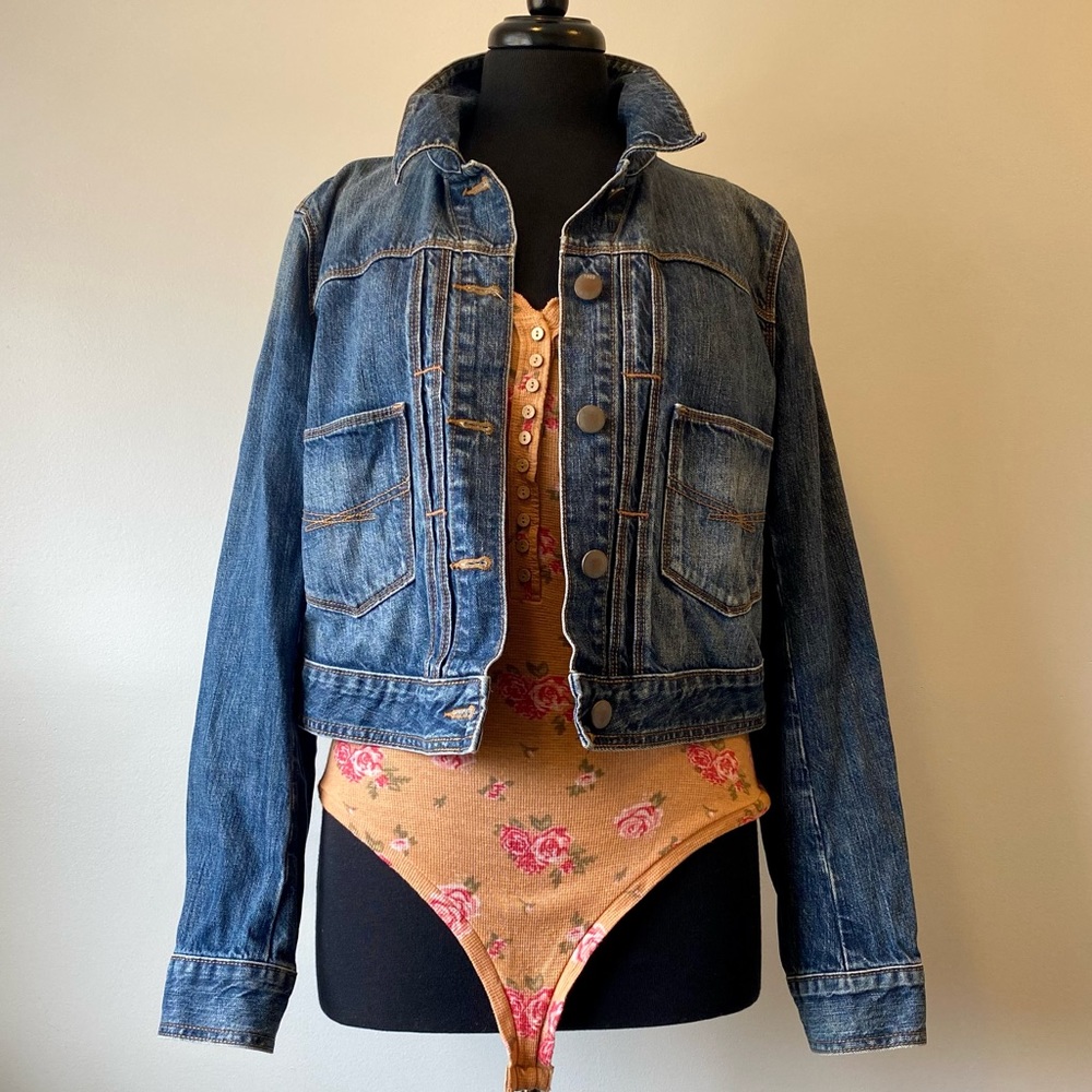 Gap dark wash denim jacket